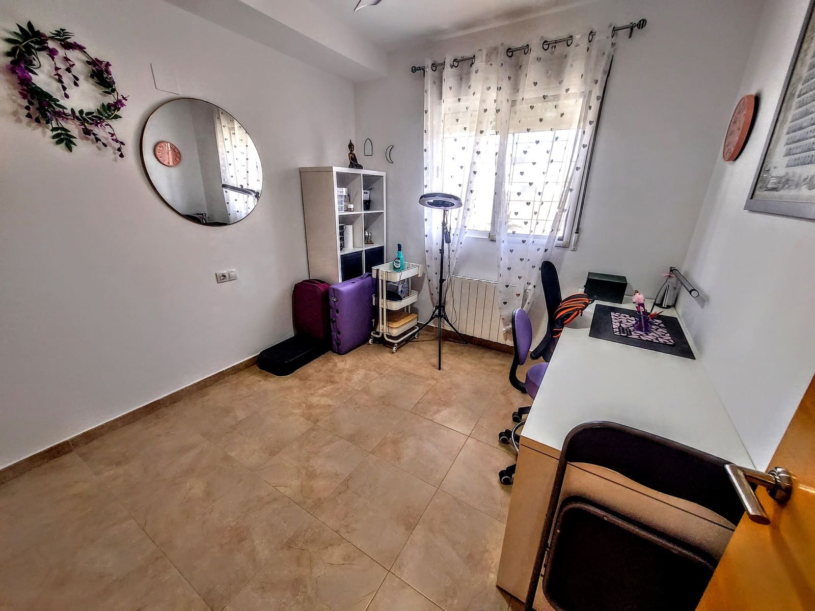 4 slaapkamer Villa te koop in La Pobla de Vallbona met zwembad - € 510.000 (Ref: 9880657)