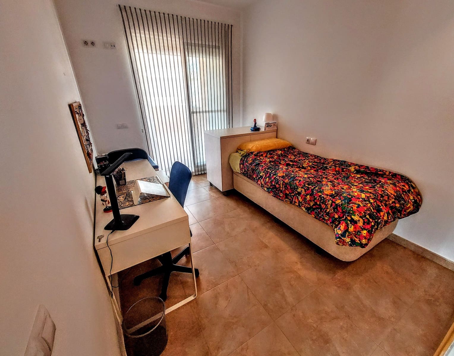 4 slaapkamer Villa te koop in La Pobla de Vallbona met zwembad - € 510.000 (Ref: 9880657)