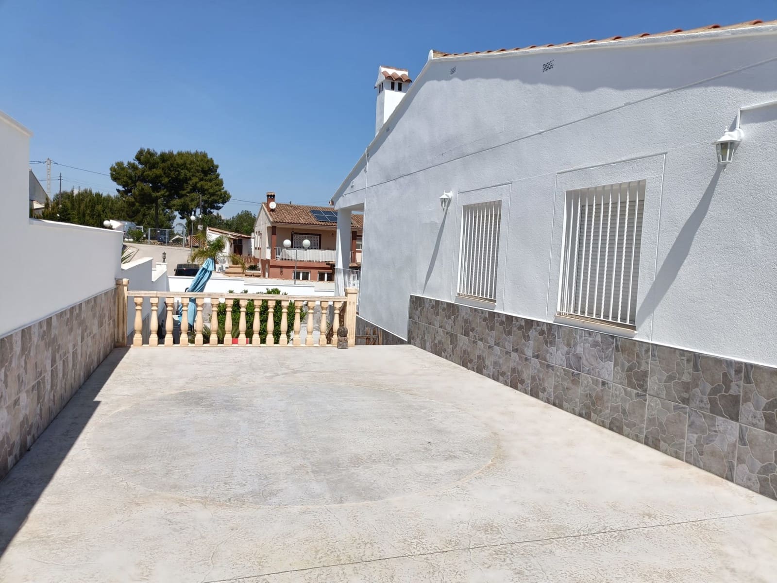 7 sypialnia Willa na sprzedaż w Montserrat - 357 000 € (Ref: 9884198)