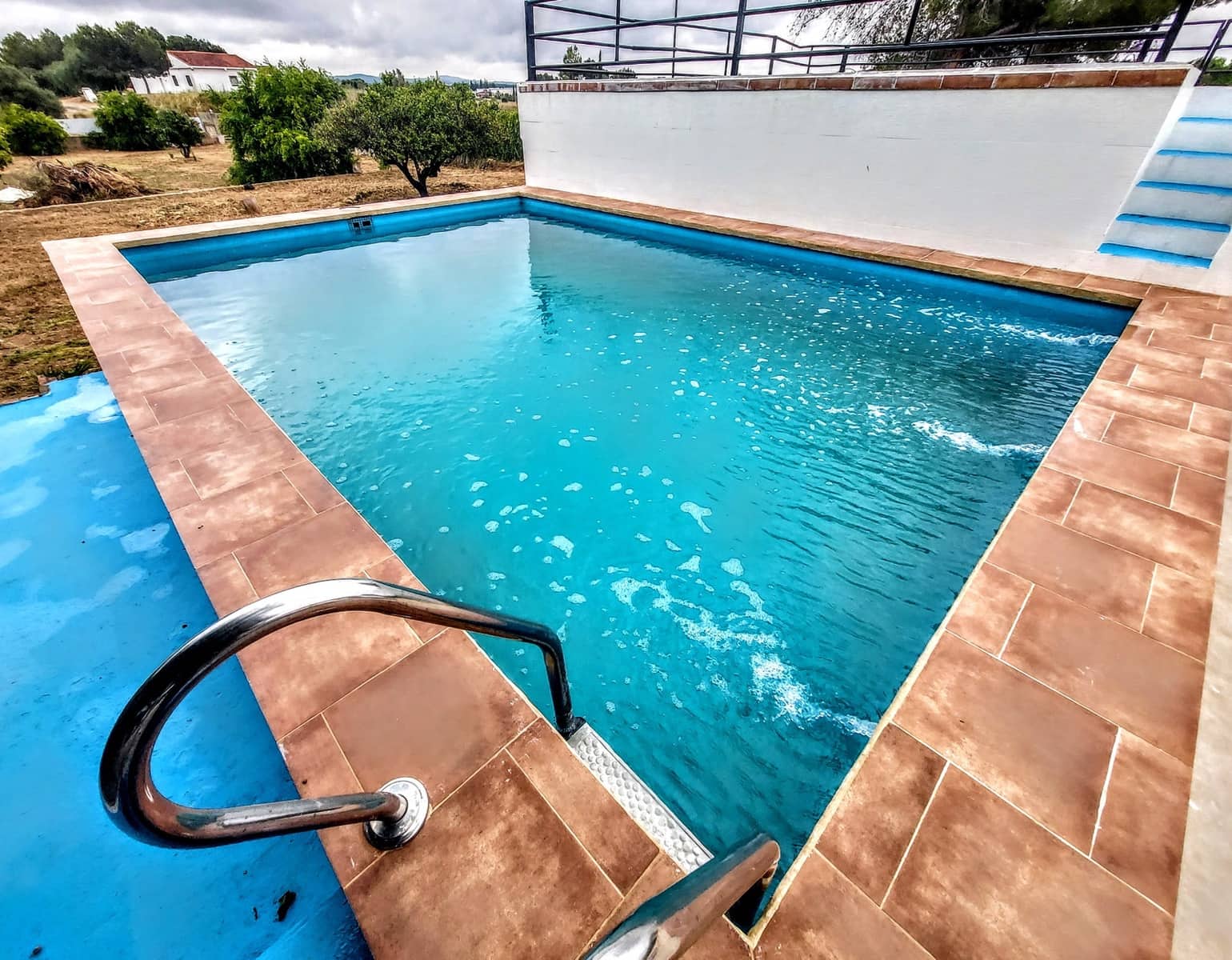 4 bedroom Villa for sale in Montserrat with pool - € 200,000 (Ref: 9889917)