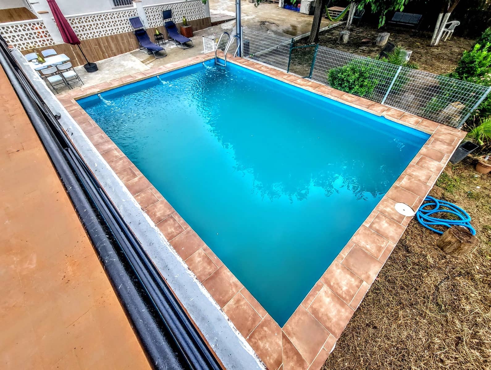 4 bedroom Villa for sale in Montserrat with pool - € 200,000 (Ref: 9889917)