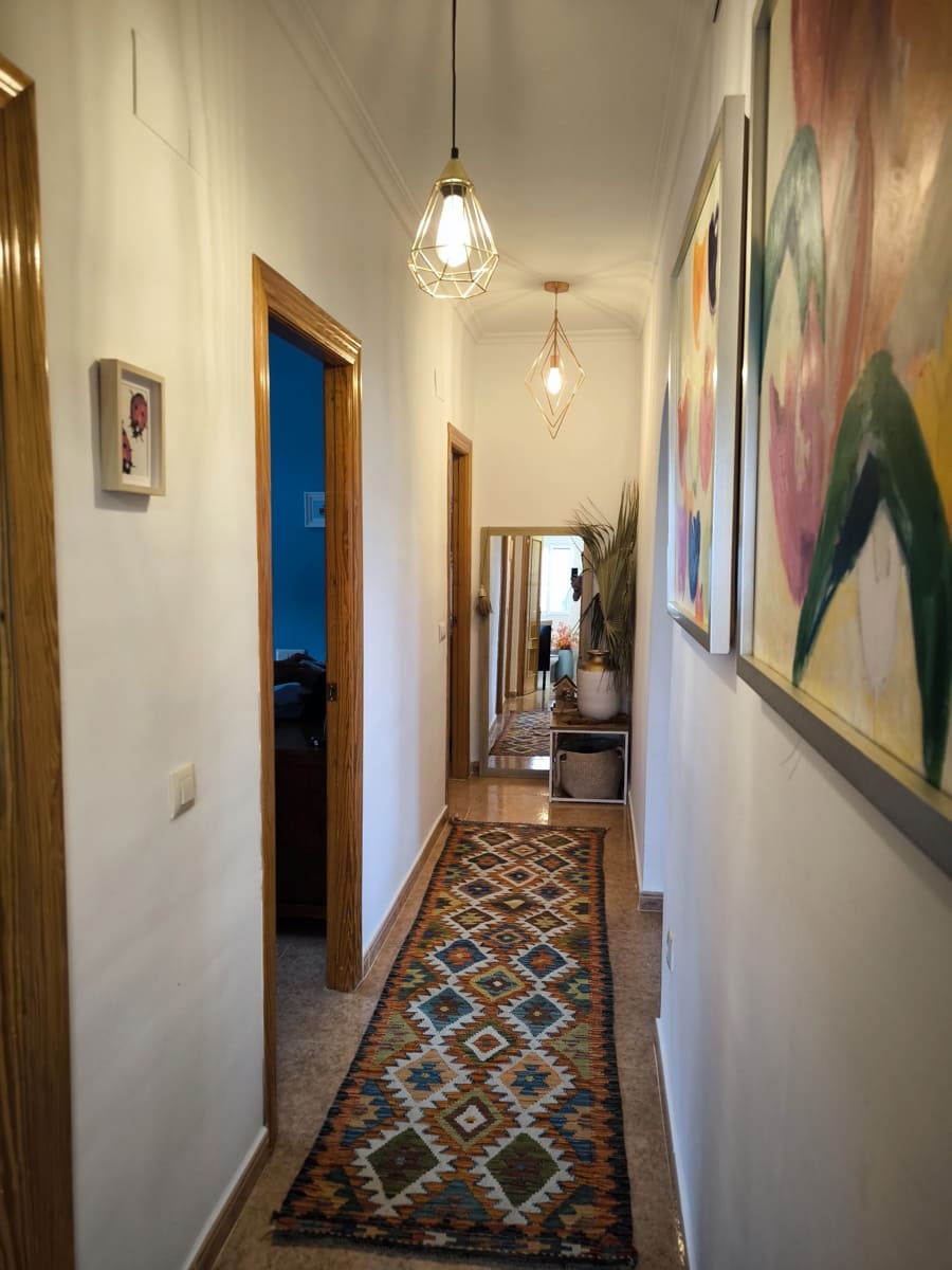 3 bedroom Villa for sale in Montroy with pool - € 289,000 (Ref: 9893808)