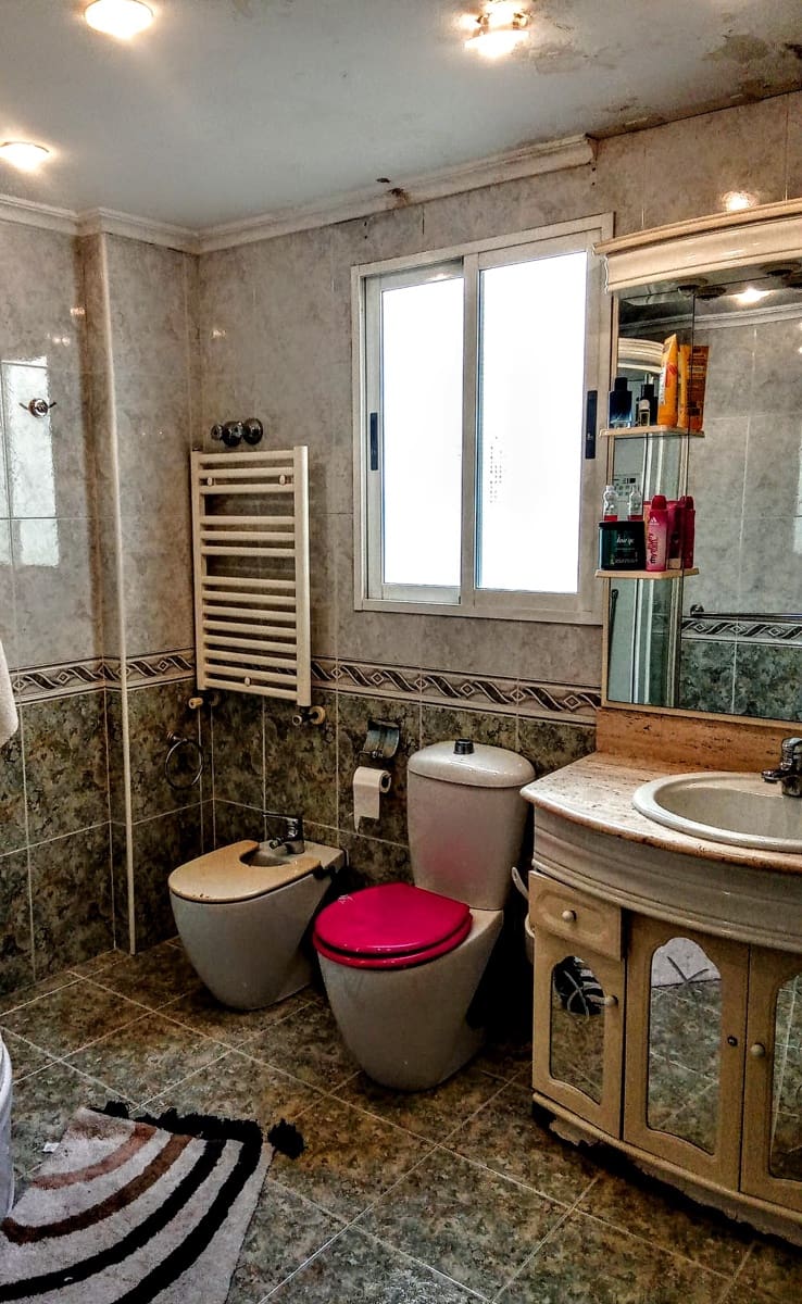 5 bedroom Townhouse for sale in Albalat dels Tarongers - € 249,000 (Ref: 9893809)