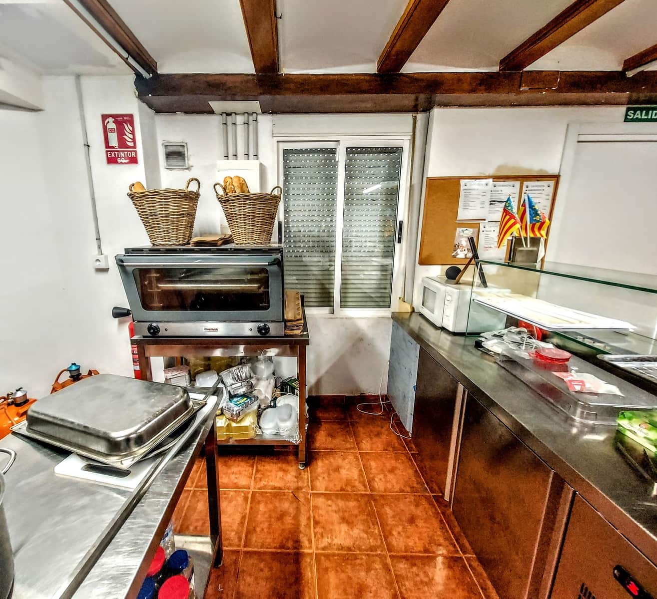5 bedroom Townhouse for sale in Albalat dels Tarongers - € 249,000 (Ref: 9893809)
