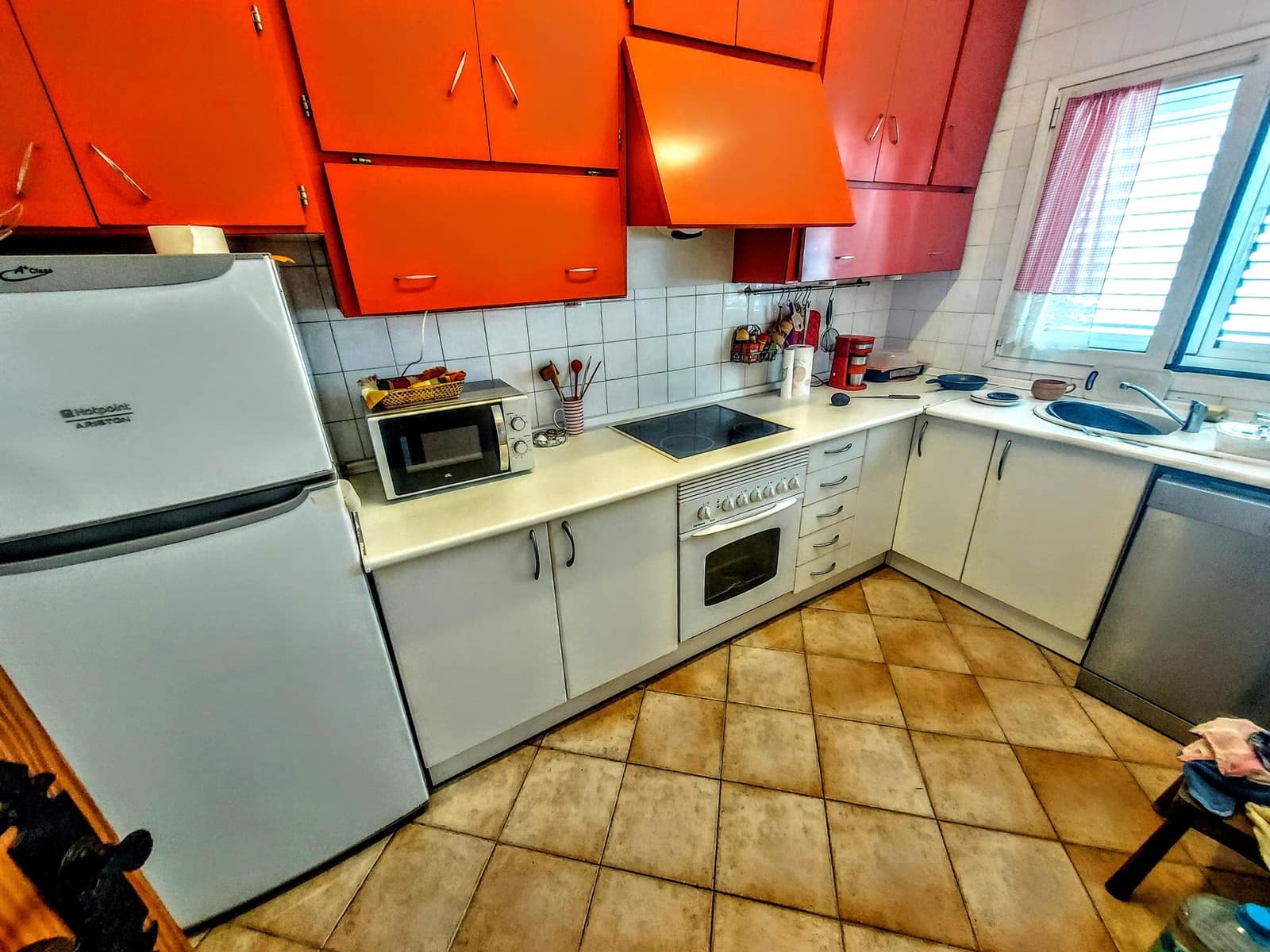 3 makuuhuone Huvila myytävänä paikassa Chiva - 215 000 € (Ref: 9896277)