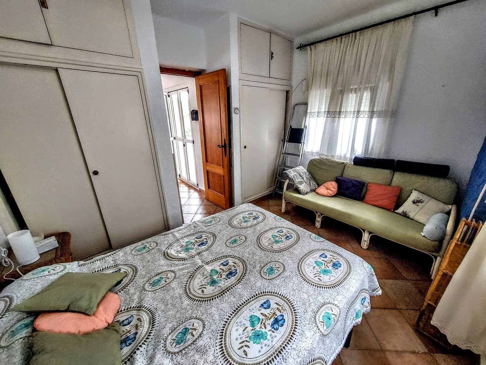 3 makuuhuone Huvila myytävänä paikassa Chiva - 215 000 € (Ref: 9896277)