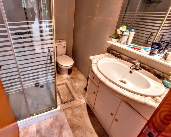 3 makuuhuone Huvila myytävänä paikassa Chiva - 215 000 € (Ref: 9896277)
