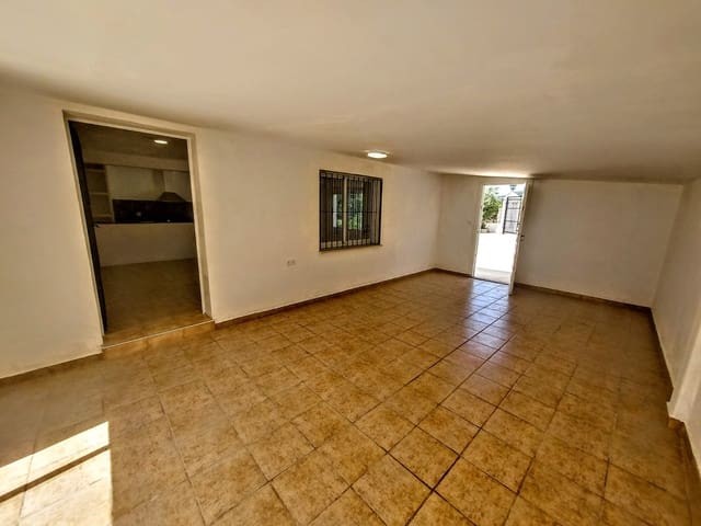 3 slaapkamer Villa te koop in Alzira met zwembad - € 285.000 (Ref: 9903868)