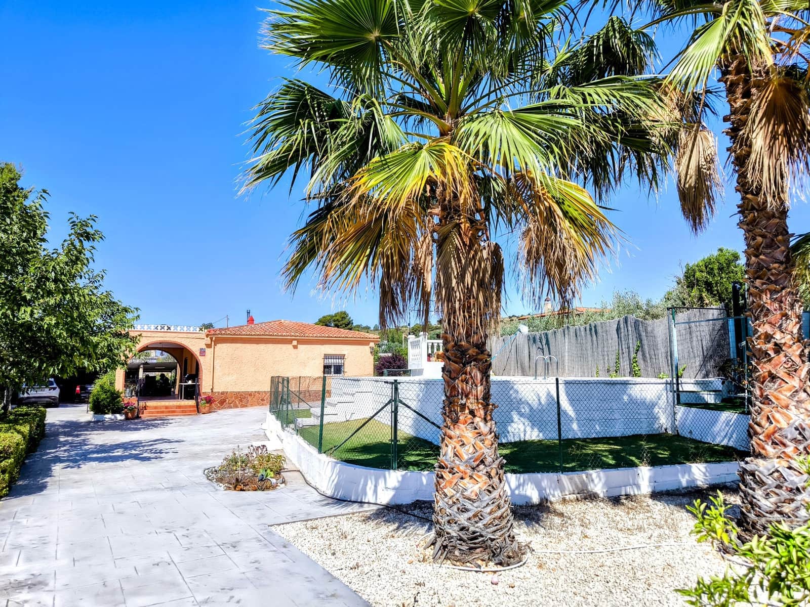 4 sypialnia Willa na sprzedaż w Lliria z basenem - 240 000 € (Ref: 9912664)