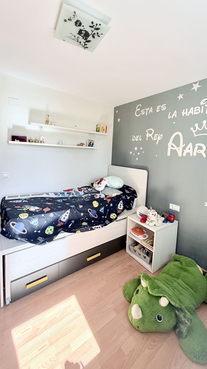 3 soveværelse Villa til salg i Torrent med swimmingpool - € 420.000 (Ref: 9915312)