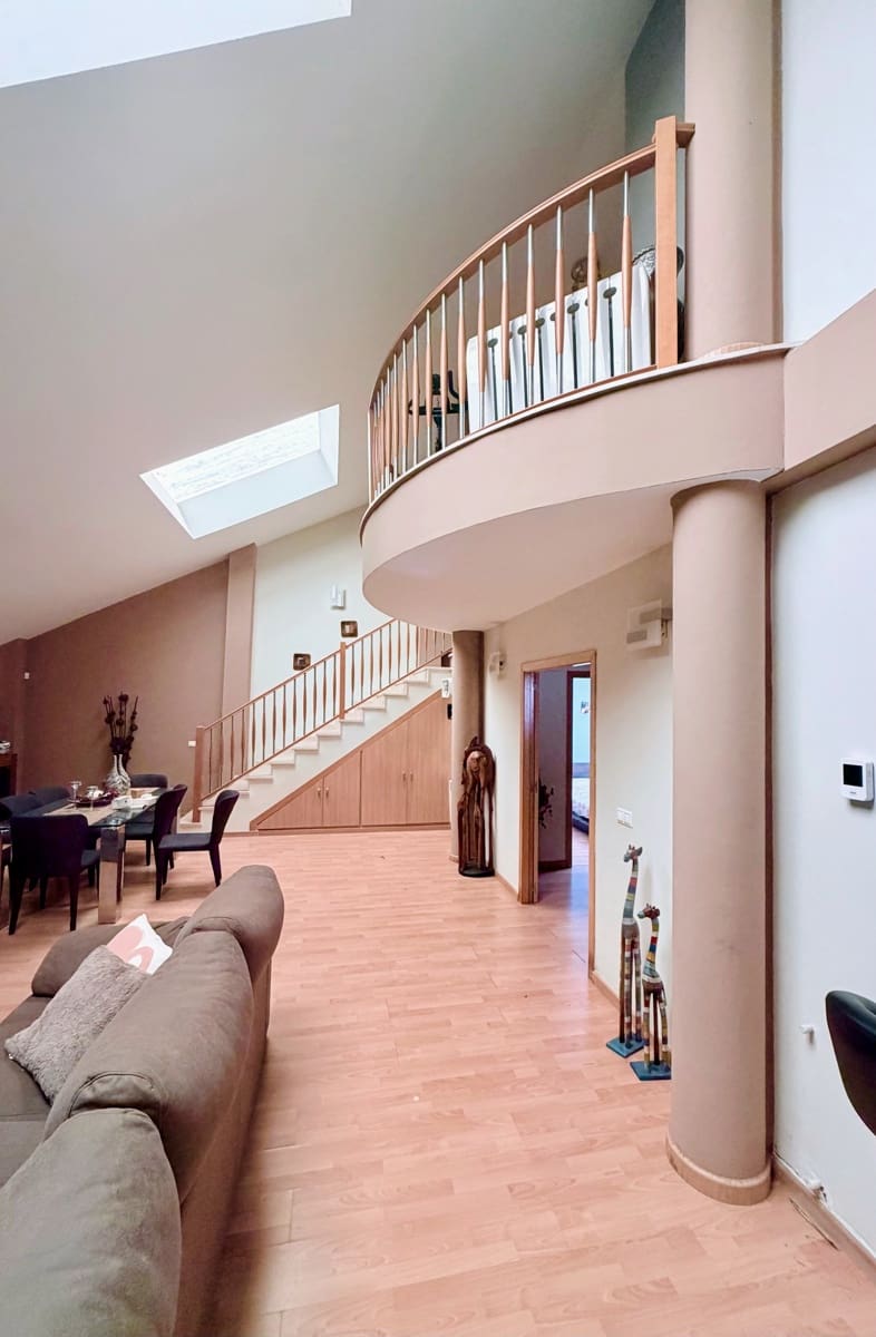 3 soveværelse Villa til salg i Torrent med swimmingpool - € 420.000 (Ref: 9915312)