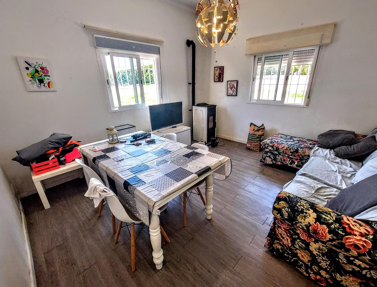 3 soveværelse Villa til salg i Montserrat med swimmingpool - € 159.000 (Ref: 9941790)