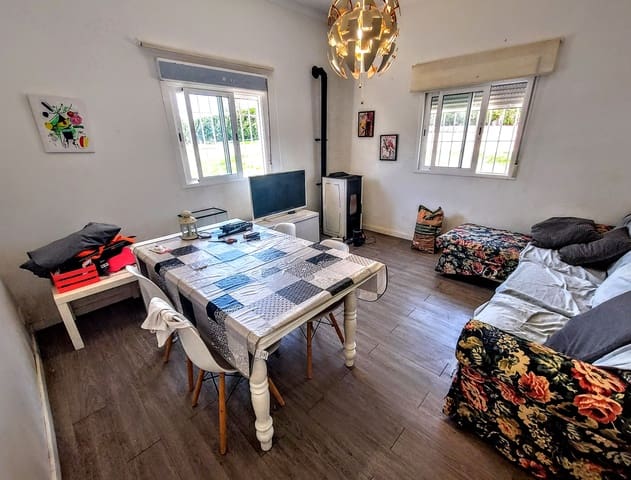 3 soveværelse Villa til salg i Montserrat med swimmingpool - € 159.000 (Ref: 9941790)