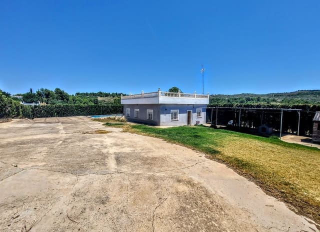 3 soveværelse Villa til salg i Montserrat med swimmingpool - € 159.000 (Ref: 9941790)