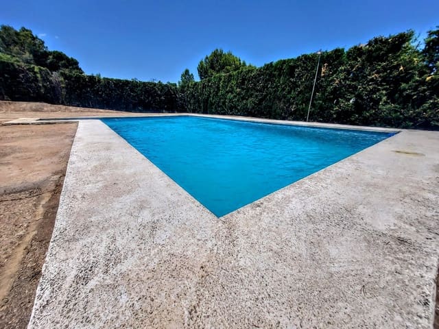 3 soveværelse Villa til salg i Montserrat med swimmingpool - € 159.000 (Ref: 9941790)