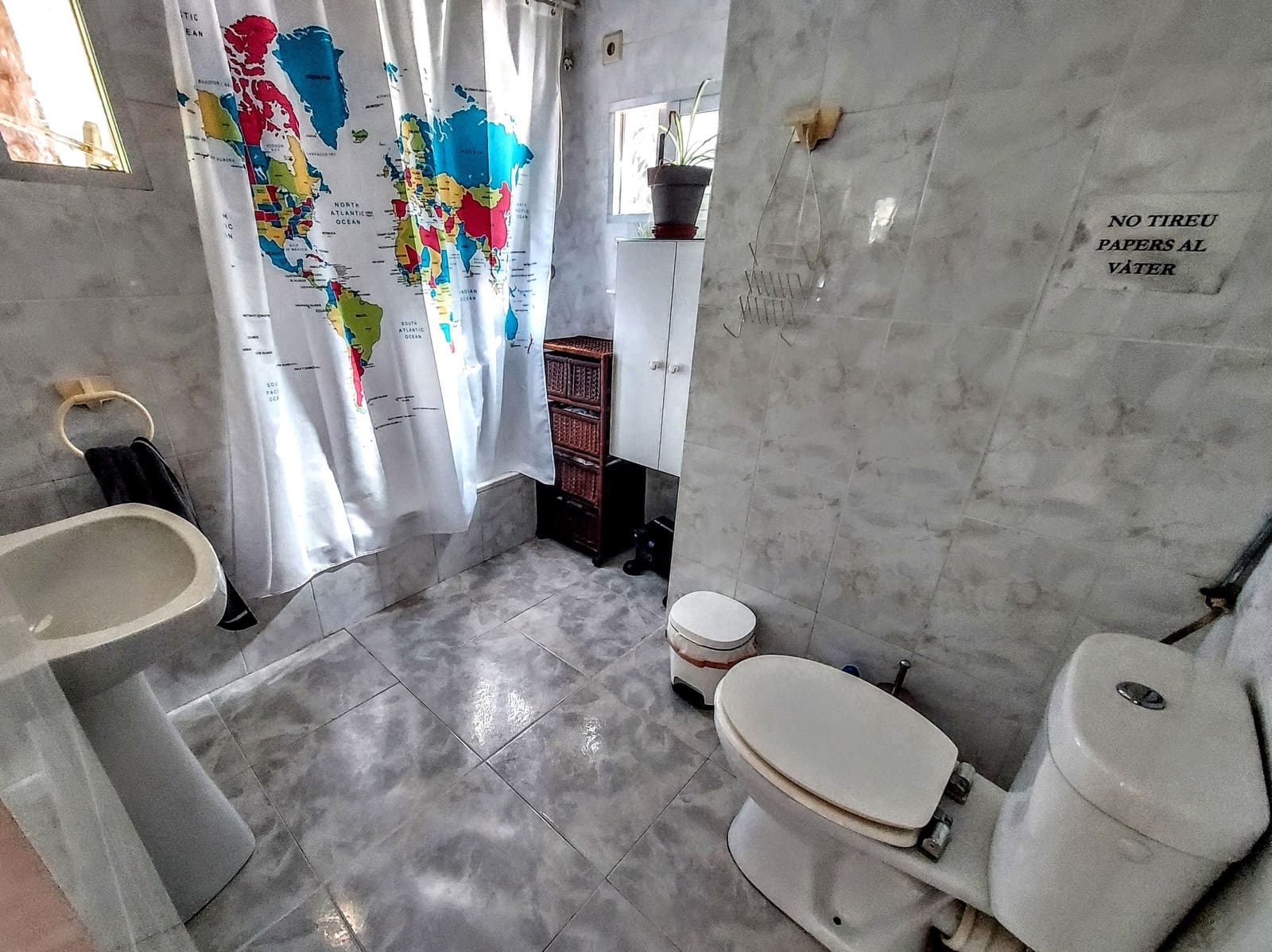 3 soveværelse Villa til salg i Montserrat med swimmingpool garage - € 189.000 (Ref: 9945307)