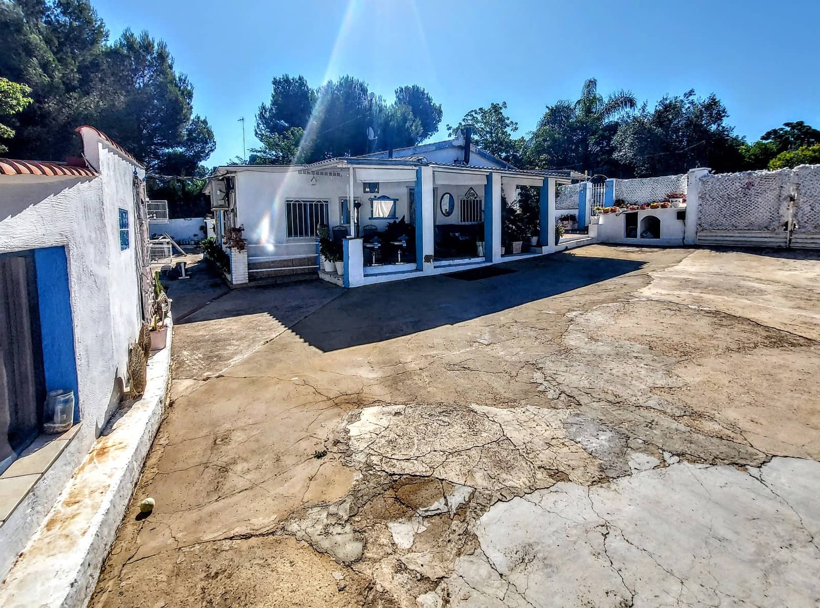 3 soveværelse Villa til salg i Montserrat med swimmingpool garage - € 189.000 (Ref: 9945307)