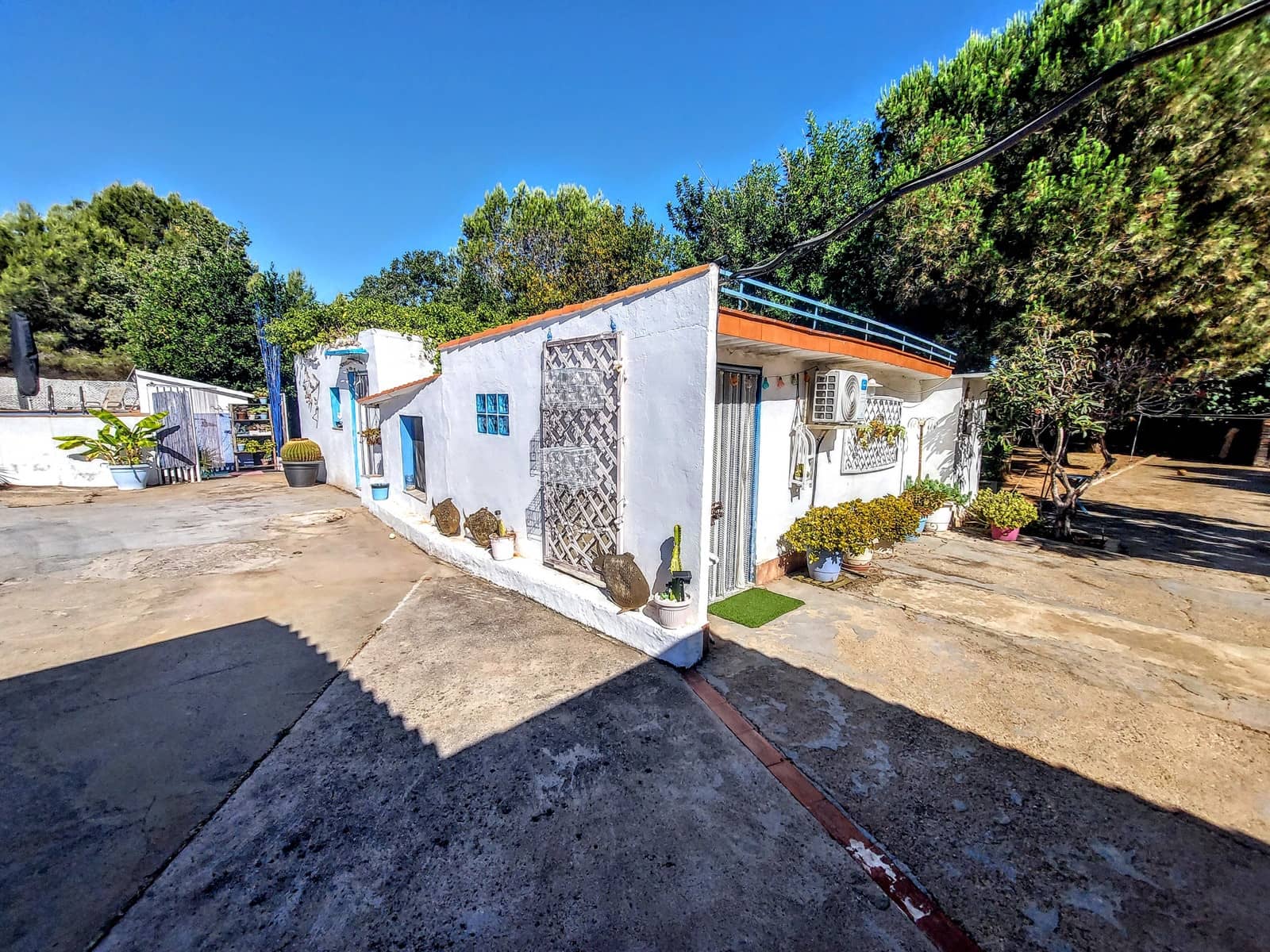 3 soveværelse Villa til salg i Montserrat med swimmingpool garage - € 189.000 (Ref: 9945307)