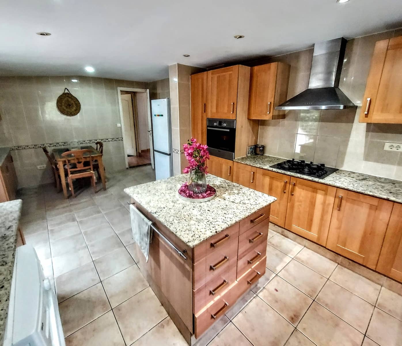 3 makuuhuone Huvila myytävänä paikassa Vilamarxant / Villamarchante mukana uima-altaan 
autotalli - 265 000 € (Ref: 9952007)