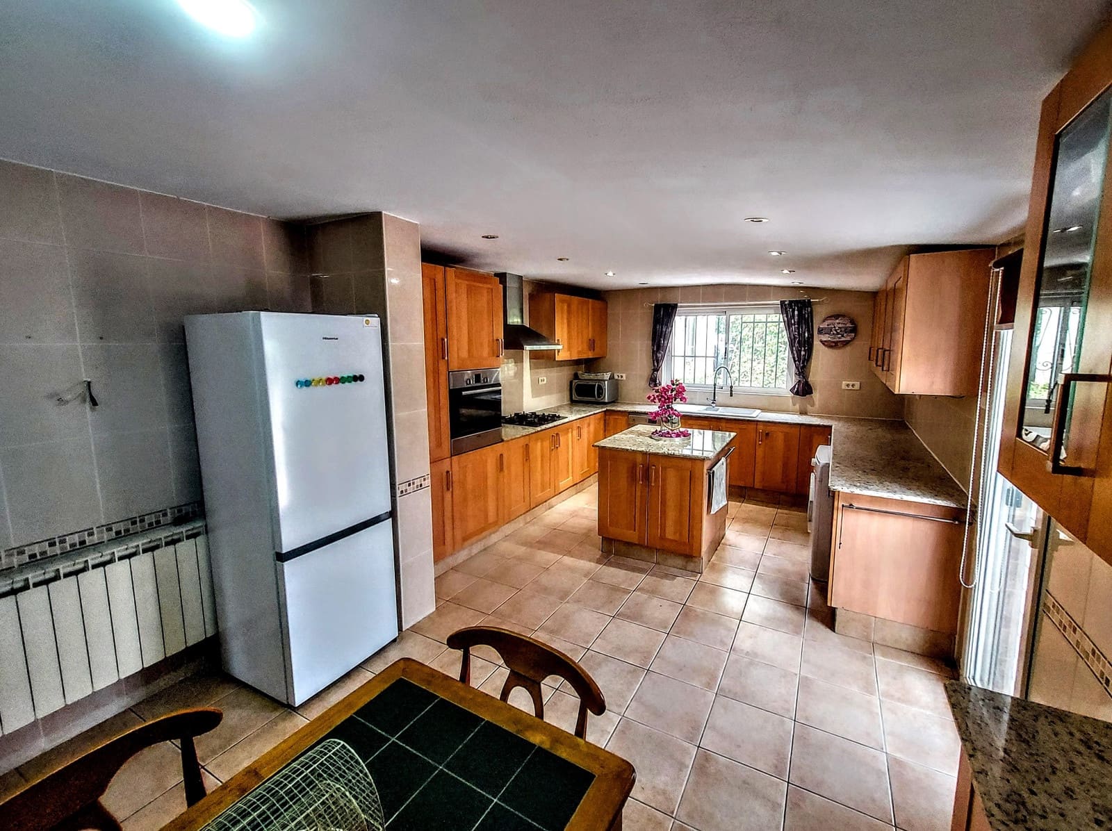 3 makuuhuone Huvila myytävänä paikassa Vilamarxant / Villamarchante mukana uima-altaan 
autotalli - 265 000 € (Ref: 9952007)