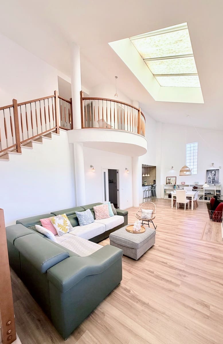 3 soverom Villa til salgs i Torrent med svømmebasseng garasje - € 579 000 (Ref: 9964790)
