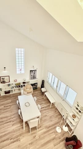 3 soverom Villa til salgs i Torrent med svømmebasseng garasje - € 579 000 (Ref: 9964790)