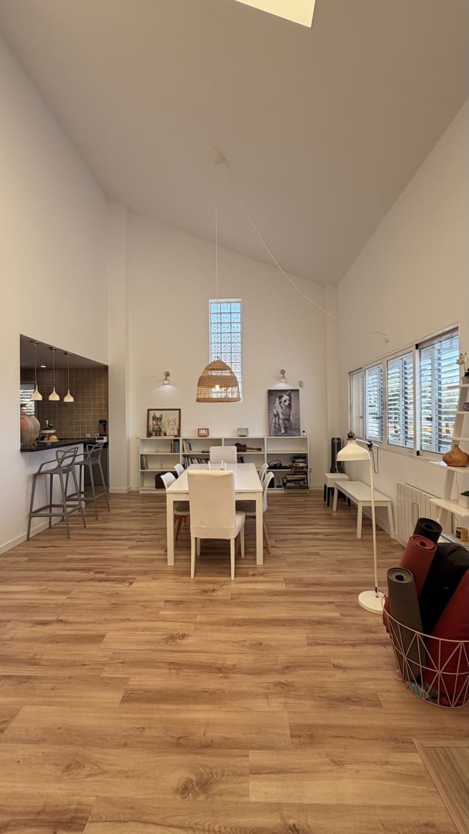3 soverom Villa til salgs i Torrent med svømmebasseng garasje - € 579 000 (Ref: 9964790)