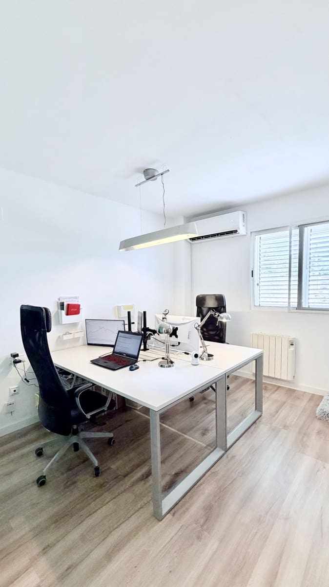 3 soverom Villa til salgs i Torrent med svømmebasseng garasje - € 579 000 (Ref: 9964790)