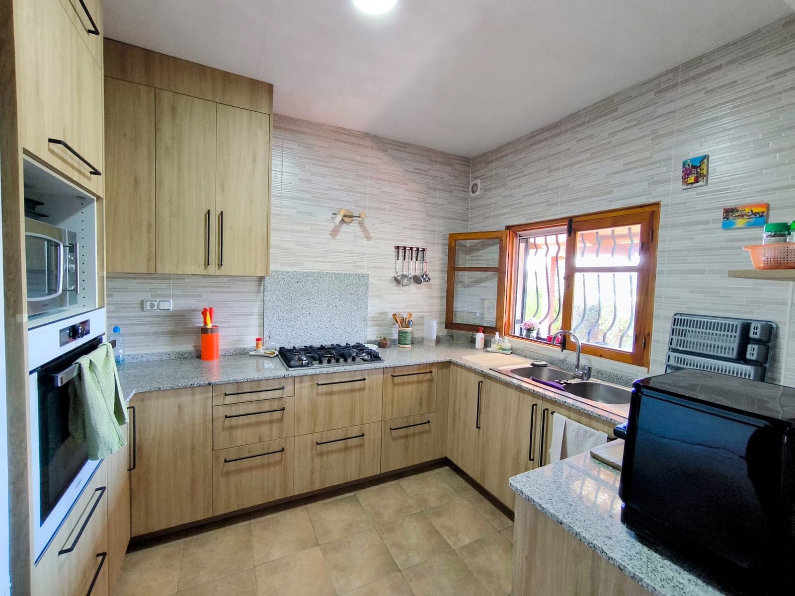 4 soveværelse Villa til salg i Olocau med swimmingpool garage - € 389.000 (Ref: 9969283)
