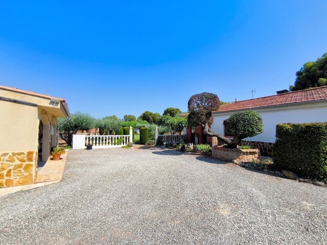 4 soveværelse Villa til salg i Olocau med swimmingpool garage - € 389.000 (Ref: 9969283)