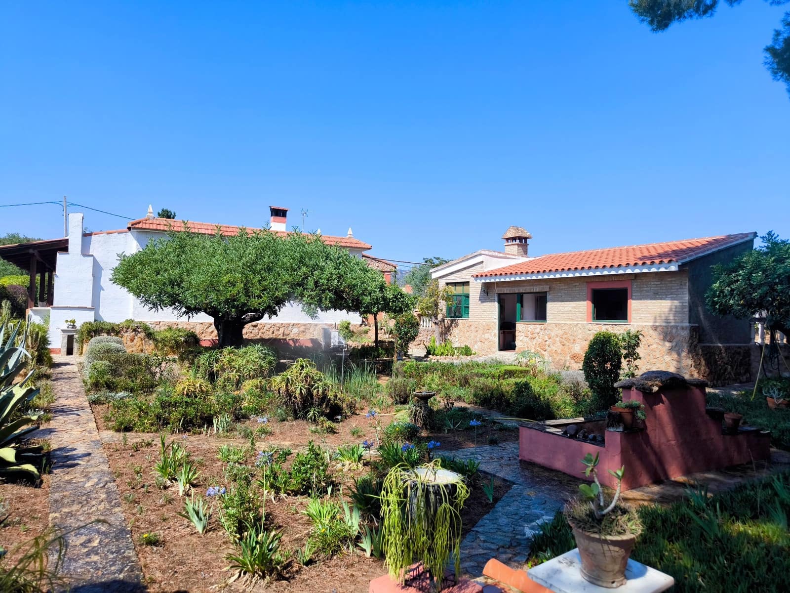 4 soveværelse Villa til salg i Olocau med swimmingpool garage - € 389.000 (Ref: 9969283)