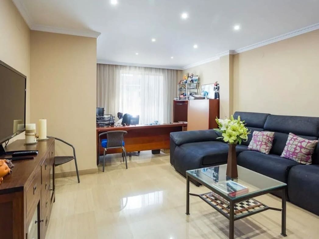 7 soverom Villa til salgs i Almoines med garasje - € 570 000 (Ref: 9974909)
