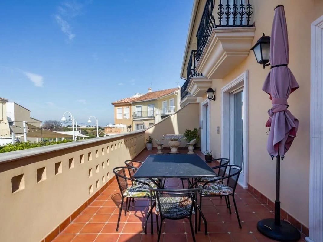 7 soverom Villa til salgs i Almoines med garasje - € 570 000 (Ref: 9974909)