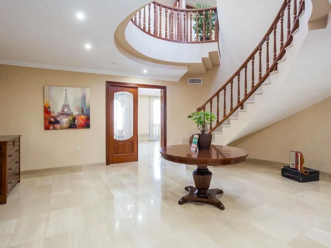 7 soverom Villa til salgs i Almoines med garasje - € 570 000 (Ref: 9974909)