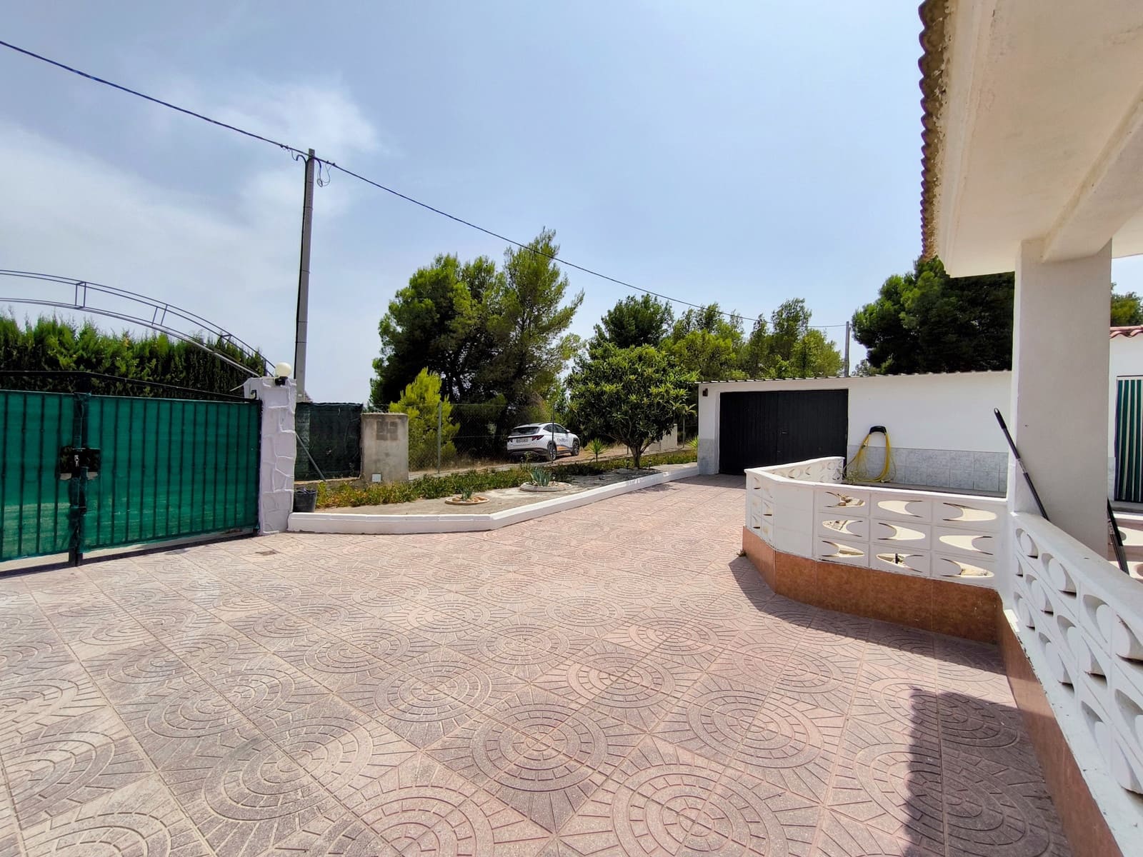 4 chambre Villa/Maison à vendre à Pedralba avec piscine garage - 215 000 € (Ref: 9981848)