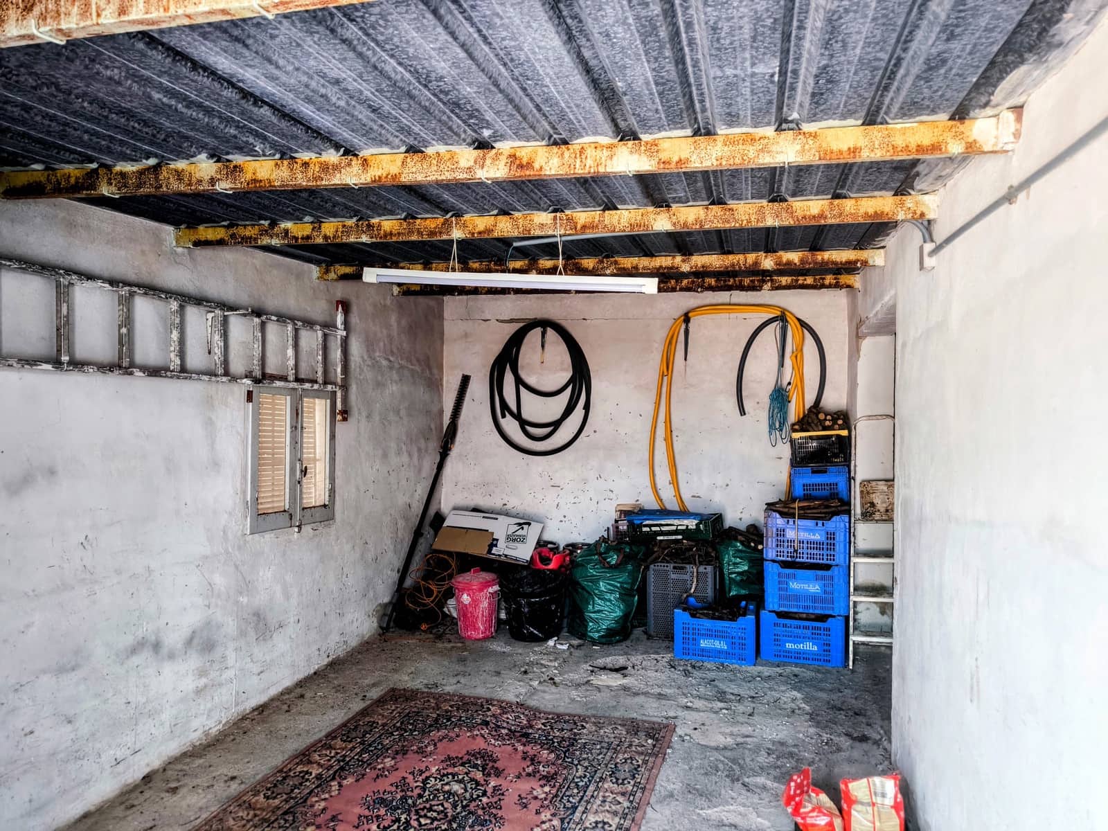 4 chambre Villa/Maison à vendre à Pedralba avec piscine garage - 215 000 € (Ref: 9981848)