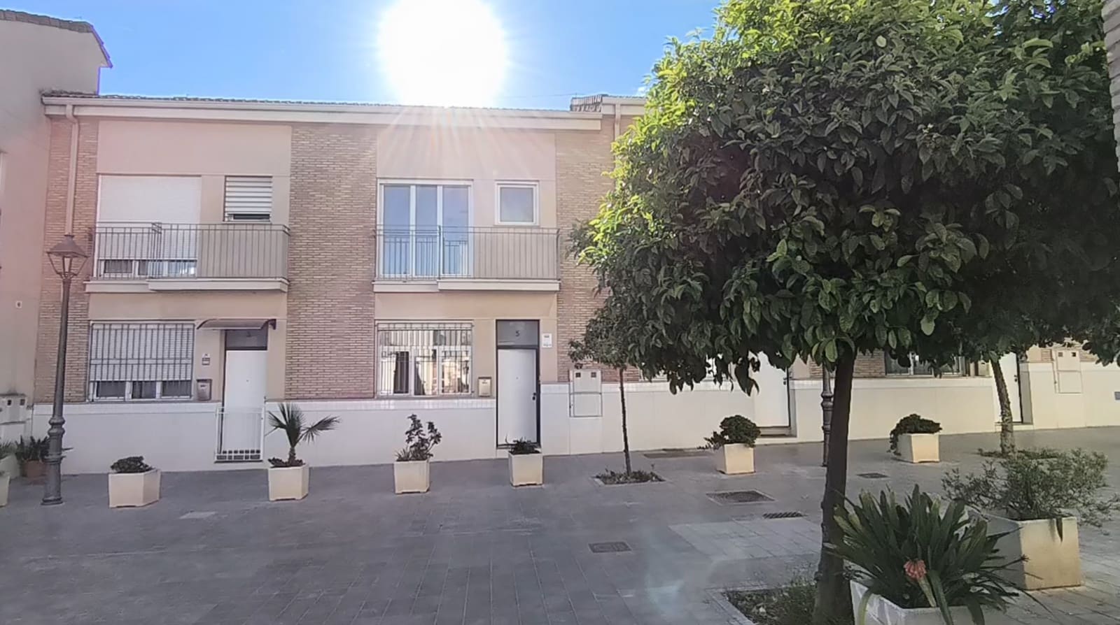4 soveværelse Byhus til salg i Valencia by med garage - € 655.000 (Ref: 9981849)