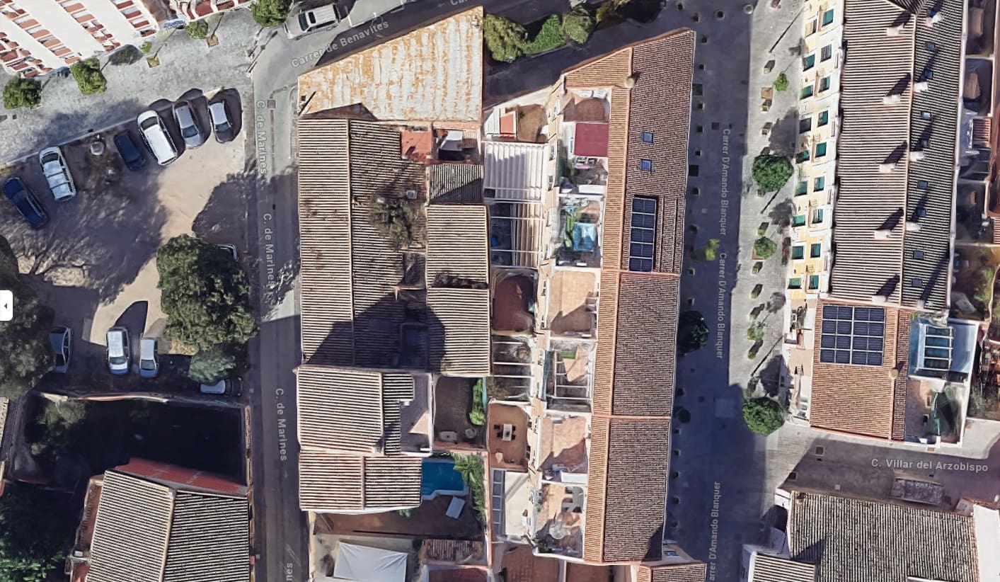 4 soveværelse Byhus til salg i Valencia by med garage - € 655.000 (Ref: 9981849)