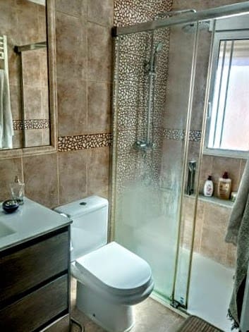 Casa de 3 habitaciones en Gilet en venta con piscina garaje - 260.000 € (Ref: 9981850)
