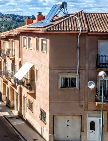 Casa de 3 habitaciones en Gilet en venta con piscina garaje - 260.000 € (Ref: 9981850)