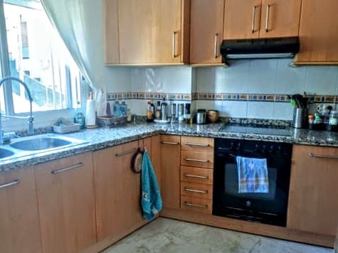 3 soverom Hus til salgs i Gilet med svømmebasseng garasje - € 260 000 (Ref: 9981850)