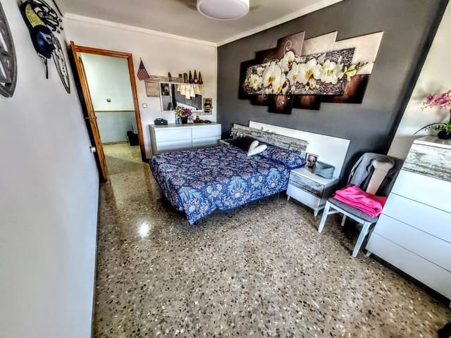 3 Zimmer Apartment zu verkaufen in Llíria - 179.900 € (Ref: 9998144)