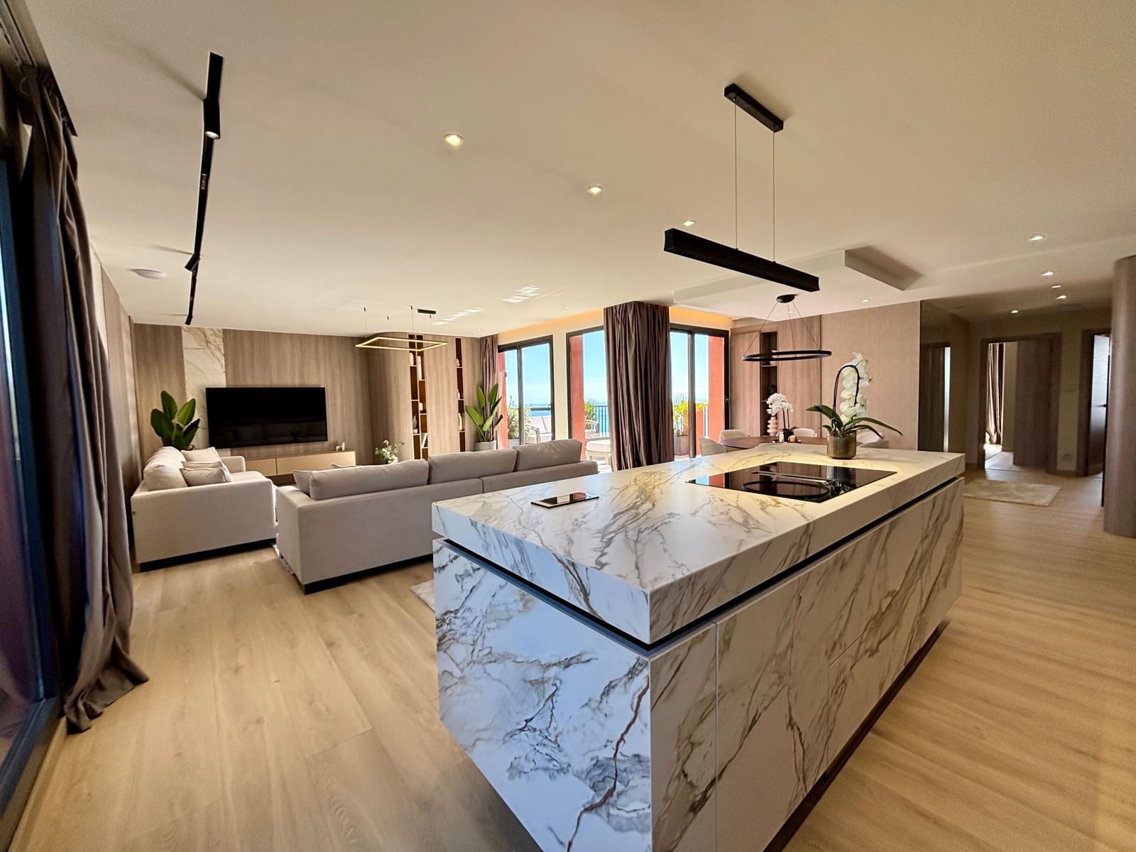 3 soverom Leilighet til salgs i Mijas Costa med svømmebasseng garasje - € 895 000 (Ref: 10000923)