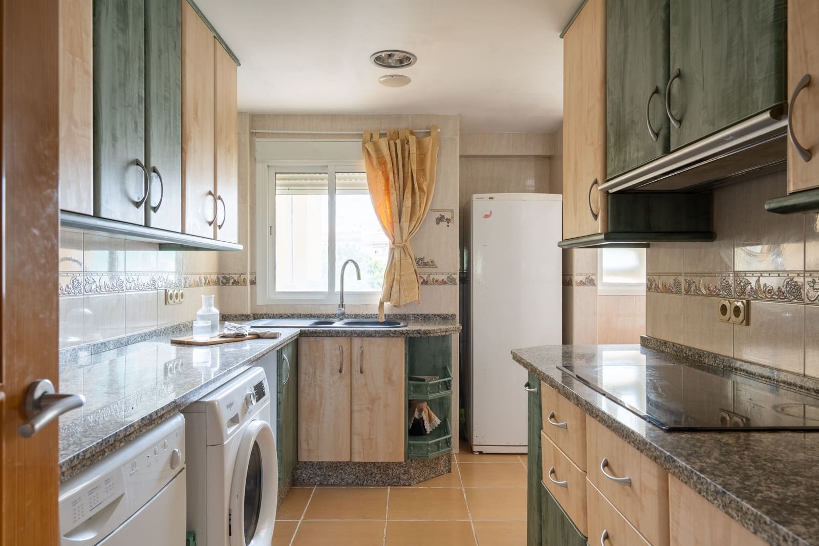 2 Zimmer Apartment zu verkaufen in Fuengirola mit Garage - 375.000 € (Ref: 10000924)