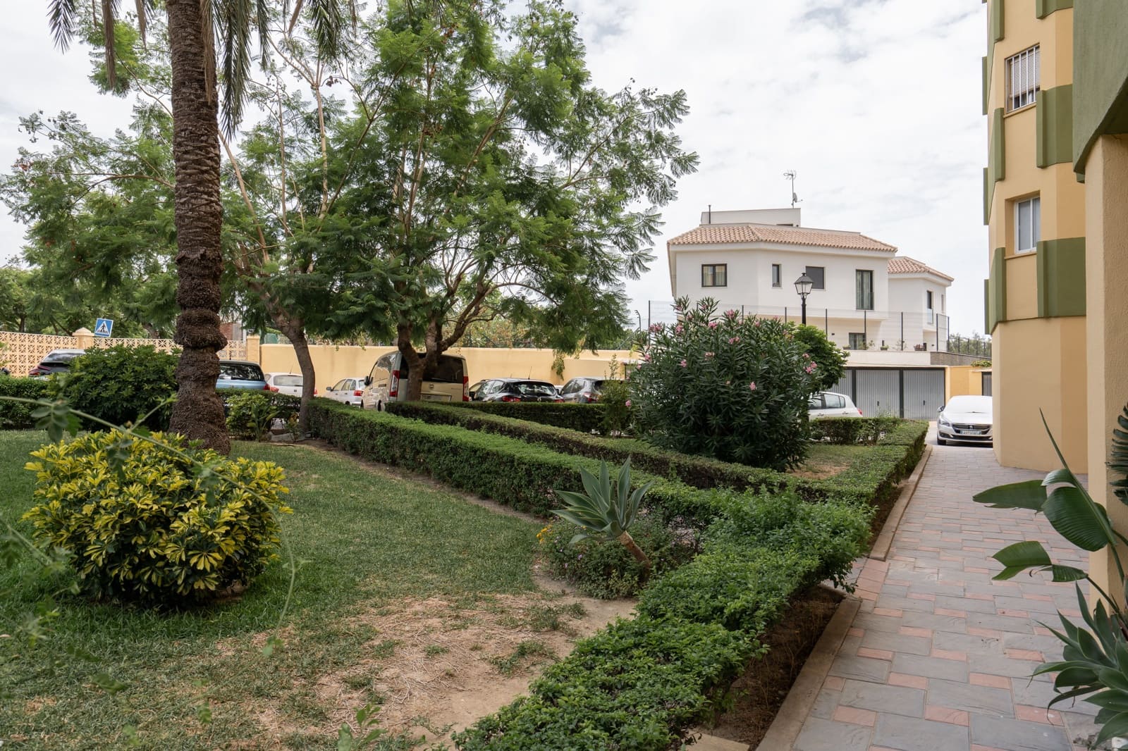 2 Zimmer Apartment zu verkaufen in Fuengirola mit Garage - 375.000 € (Ref: 10000924)