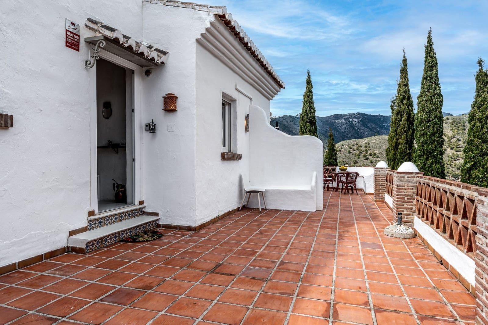 Casa en Frigiliana en venta con piscina - 595.000 € (Ref: 10004494)