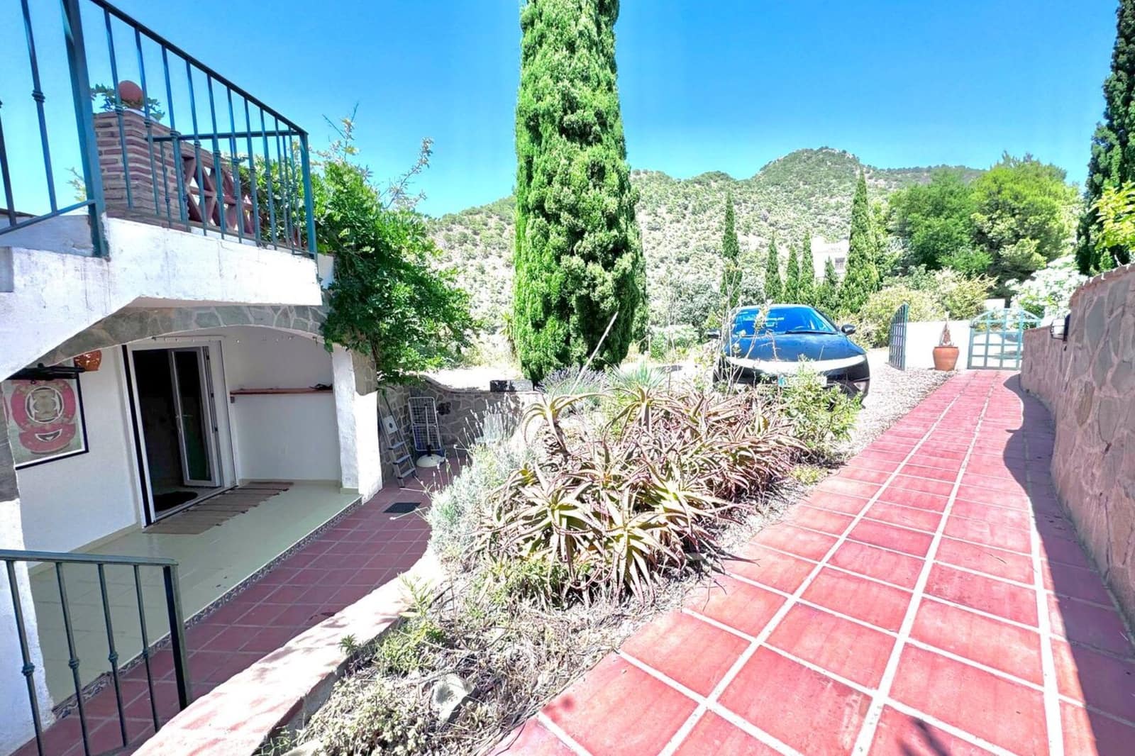 Casa en Frigiliana en venta con piscina - 595.000 € (Ref: 10004494)