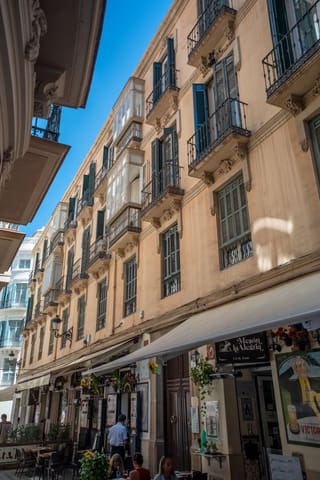 Ufficio da affittare in Centro, Malaga città - 2.000 € (Rif: 10006734)