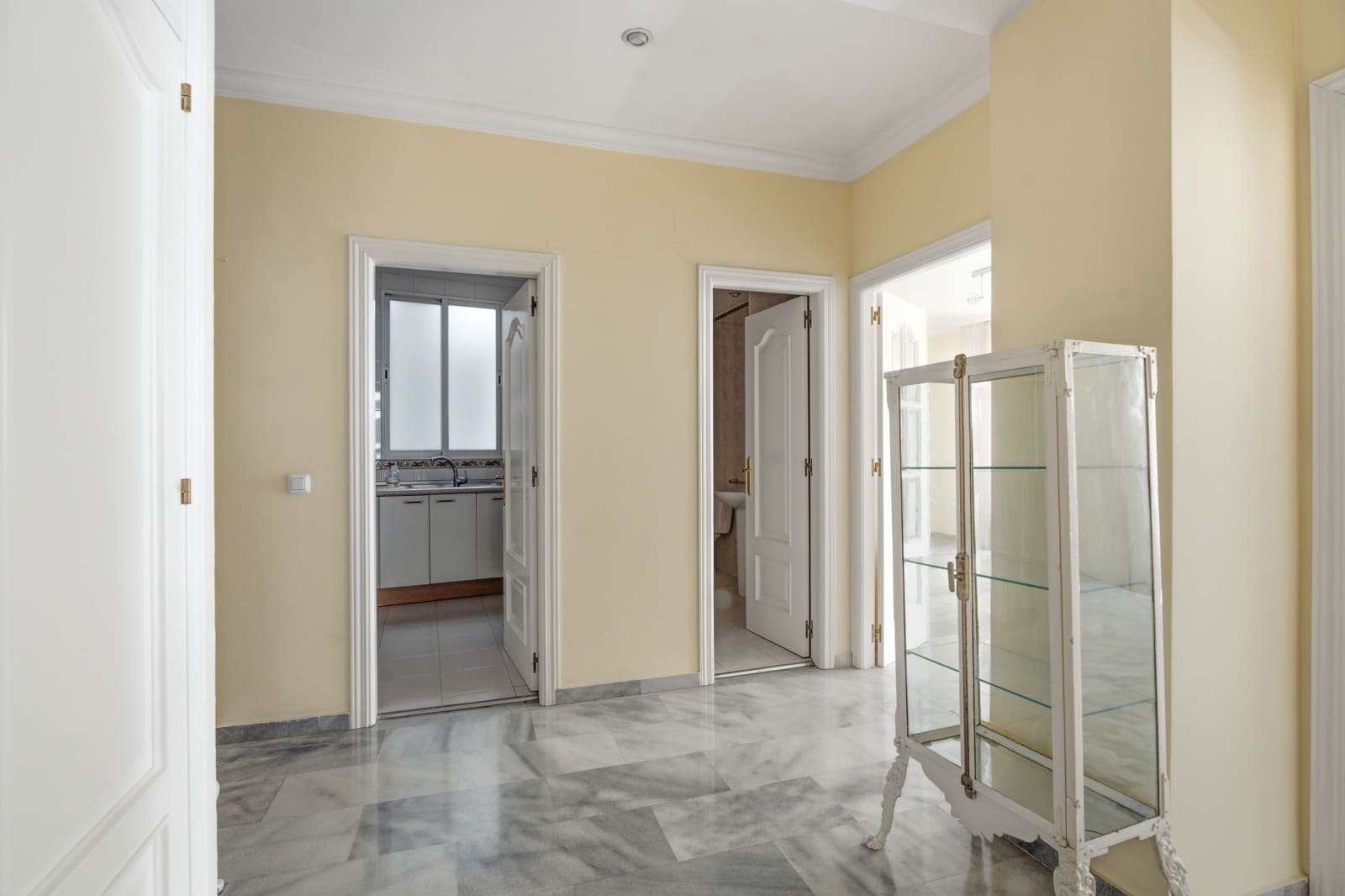 Ufficio da affittare in Malaga citta - 2.000 € (Rif: 10006734)
