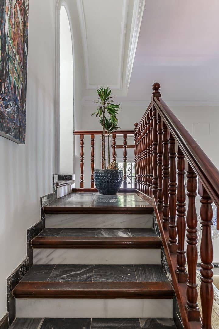 4 slaapkamer Huis te huur in Malaga stad met garage - € 3.350 (Ref: 10007903)
